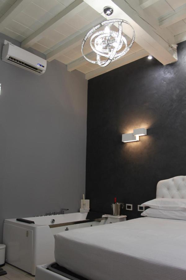 Jacuzzi By Parmacentro *
